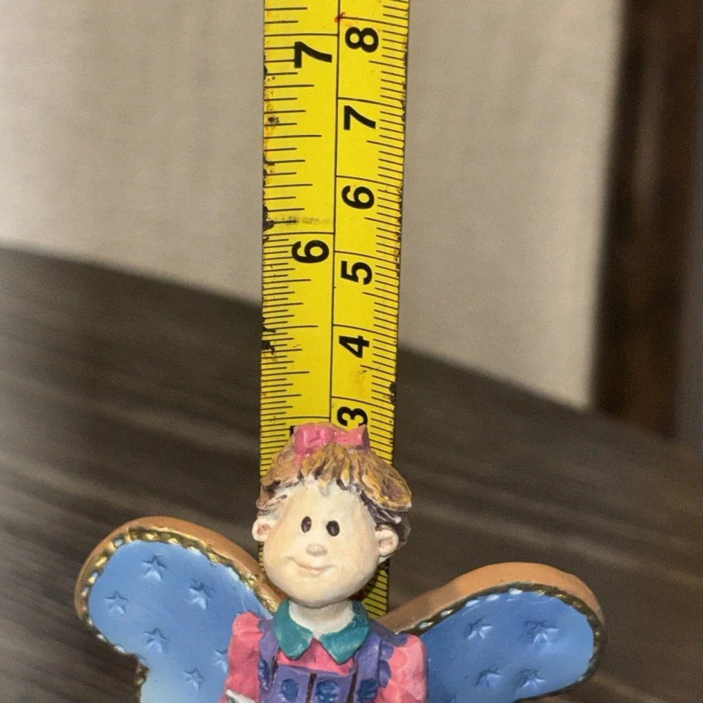 Russ Berrie Heavensent Figurine Girl Holding Cat And Star, 5
